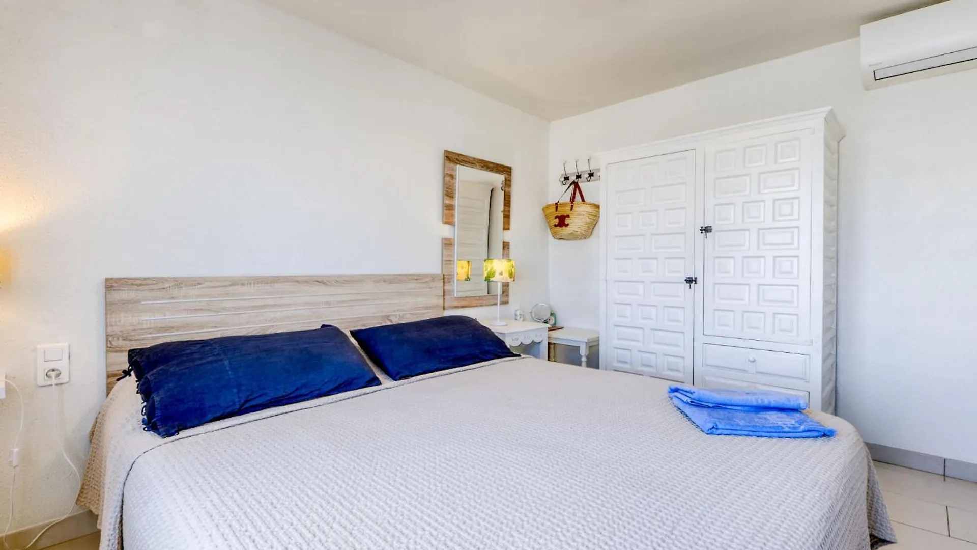 Apartment Roses Holiday Center-21 By Interhome